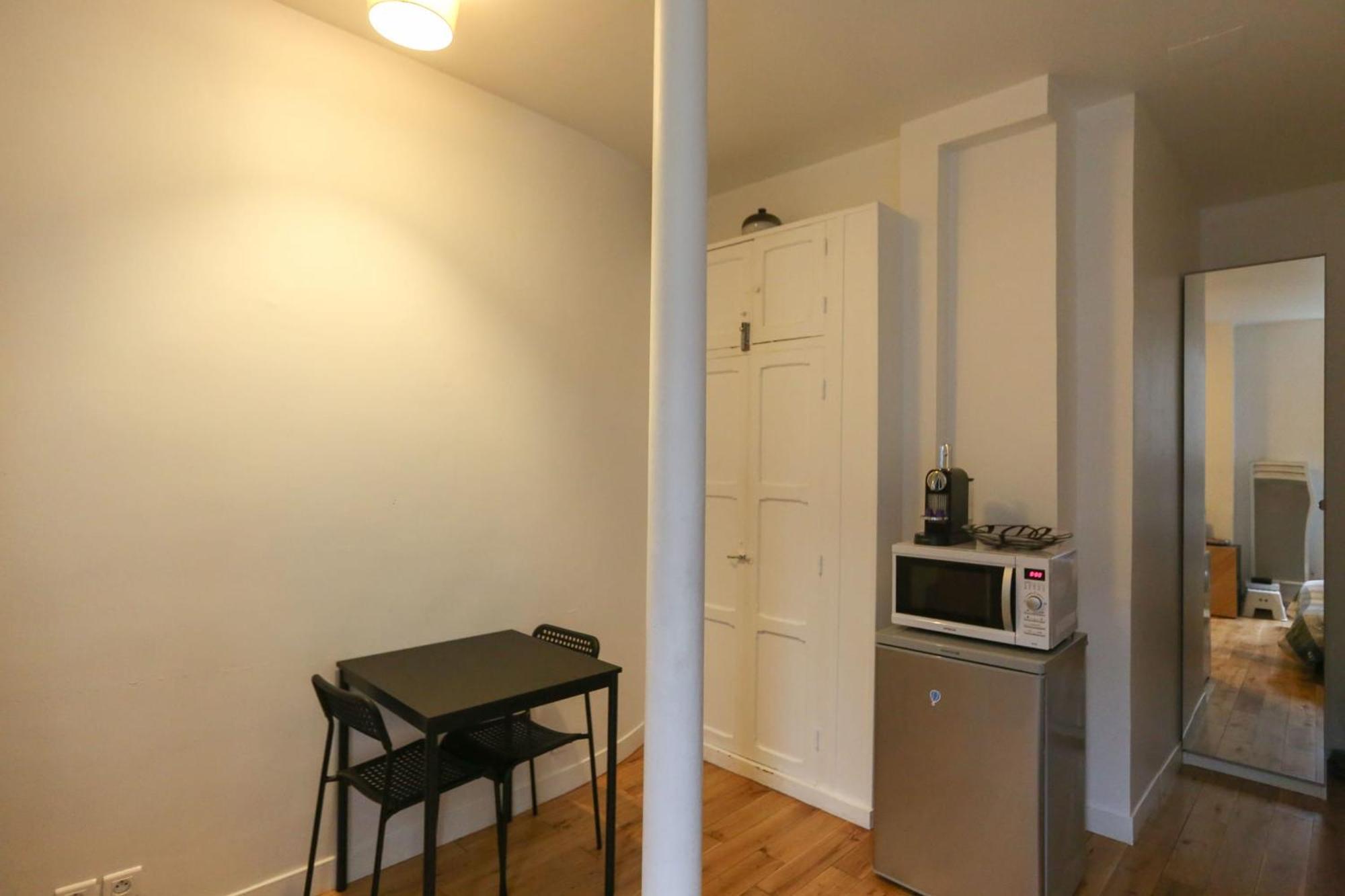 Superb quiet&comfortable studio apartment París Exterior foto